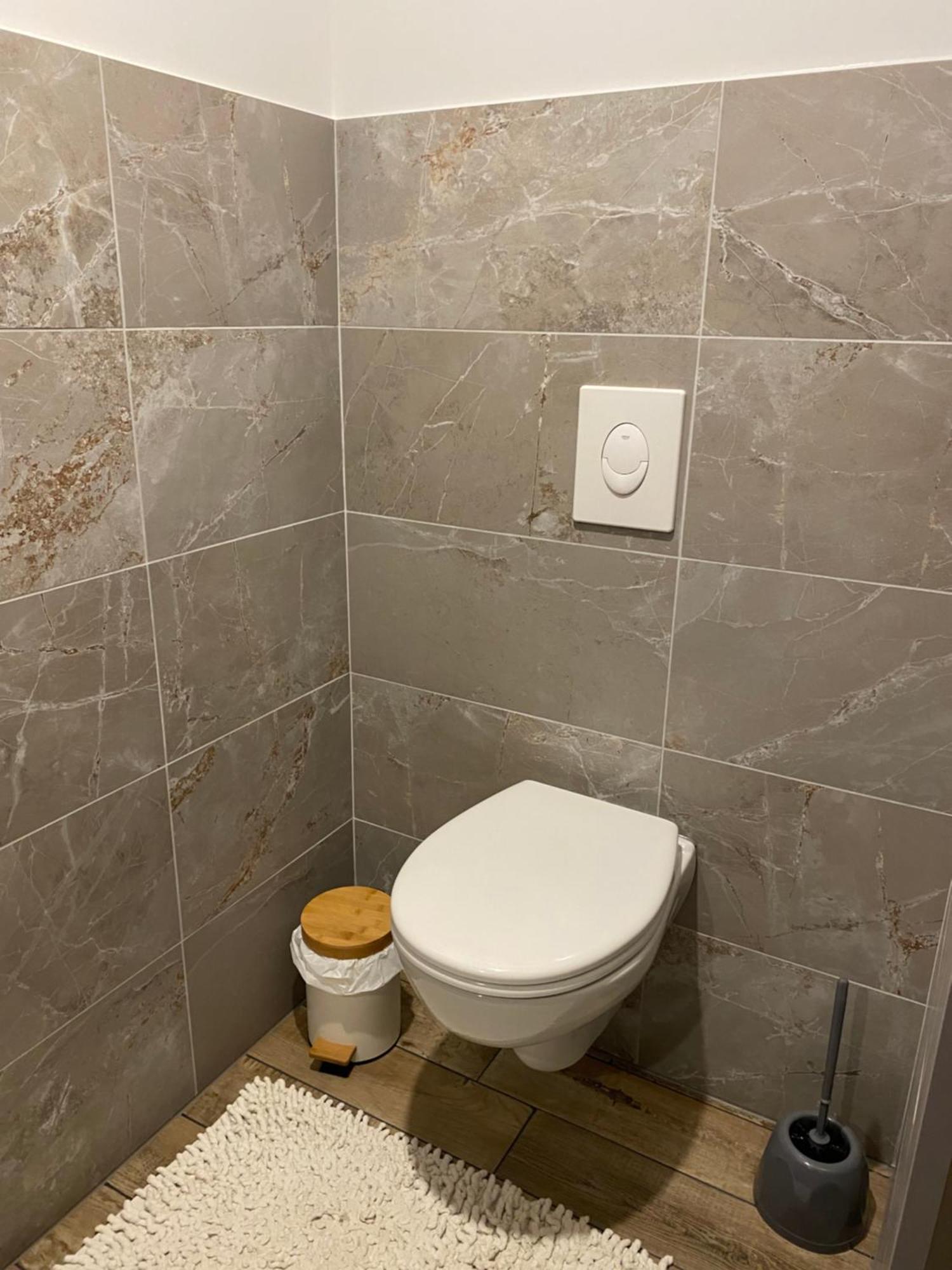 Villa Lily Spa, Chambre D'Hotes Avec Spa Privatif La Vicomté-sur-Rance Exterior foto